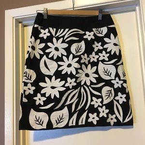 Liz Claiborne Floral Appliqué Skirt